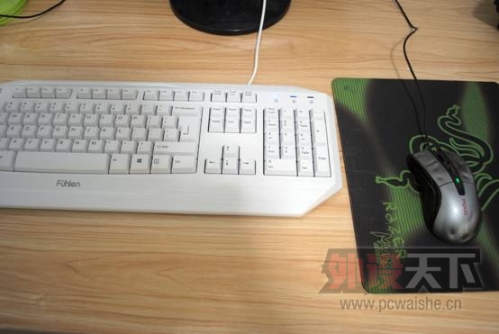 [15P] �治��е���̣��˶�����Σ�Ū�˸�����ױ�Ĥ����ߣLOL��