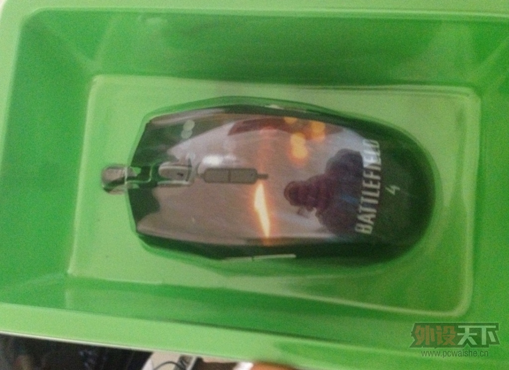 �������� RAZER ̫�ʻ������ �ƻ�������2���� ��ս��4����棩