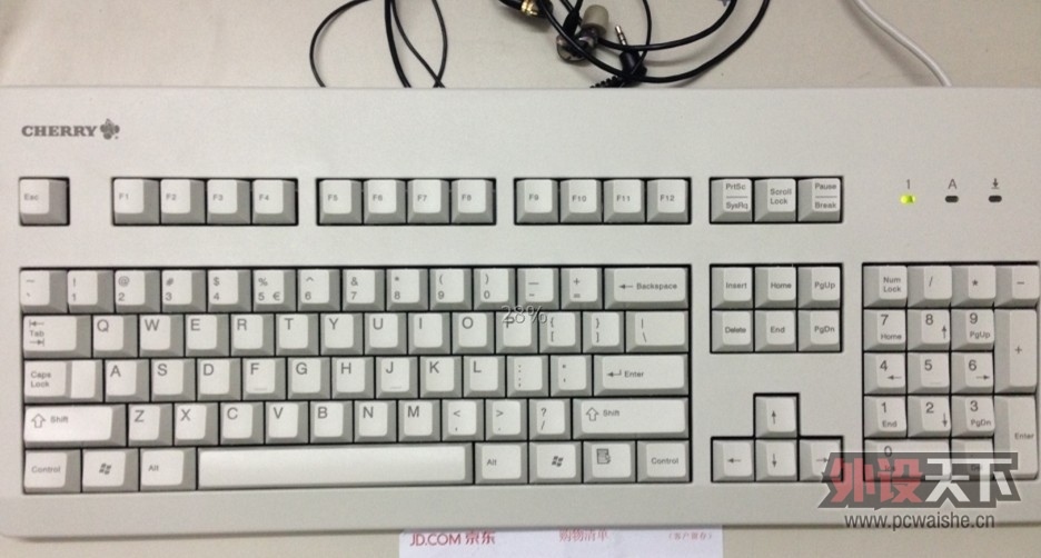 �����ݡ���95��ӣ�� Cherry G80-3000 ��ɫ����
