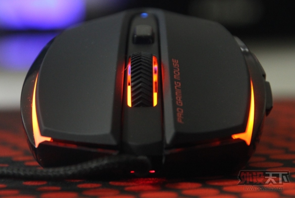 Rapoo V300 3.jpg