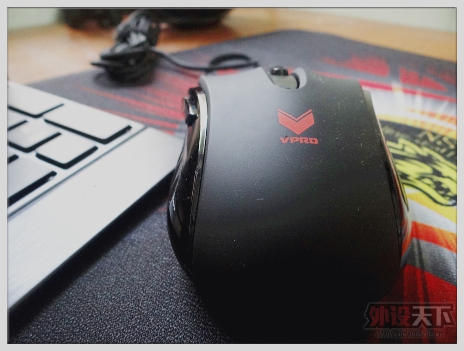 �����¹����ҳ�Ʒ���װ�V300��ʽ�������