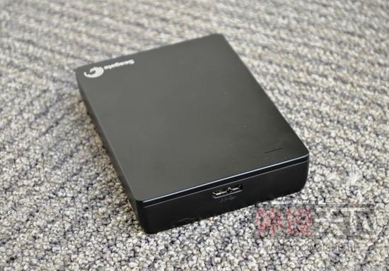����2.5Ӣ��4TB�������ƶ�Ӳ������