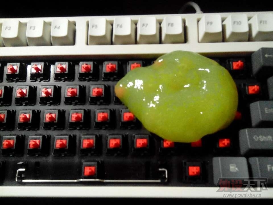 �Ҳ����ǰ��˹�,Ҳ����๤.�Ǻ�,