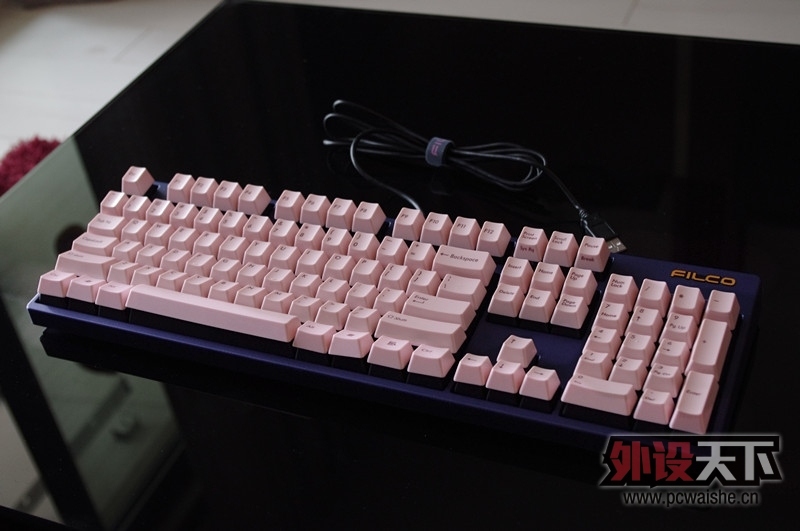 ���Ϻ���Filcoһ����ɫ��ñ104ö �Ѿ��� 300