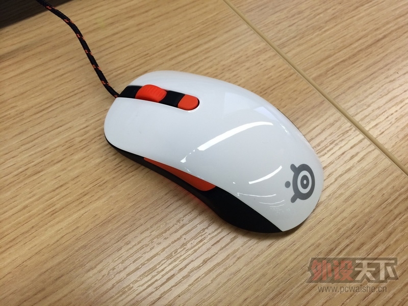 [����] ���KANA V2 ��ɫ 180��   ������ HS40 7.1���� 280��
