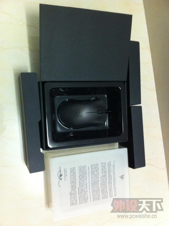 �����ݡ���Razer ���� 1337 �������� �� ���� �Ѿ�����