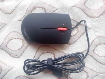 [����] ����thinkpadԭ����� 9.9�� ����
