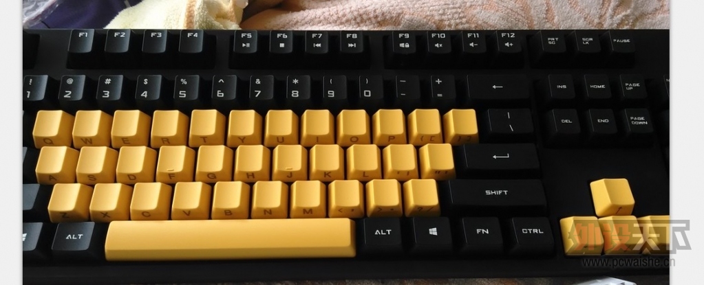 F104ɫᣬװʵ
