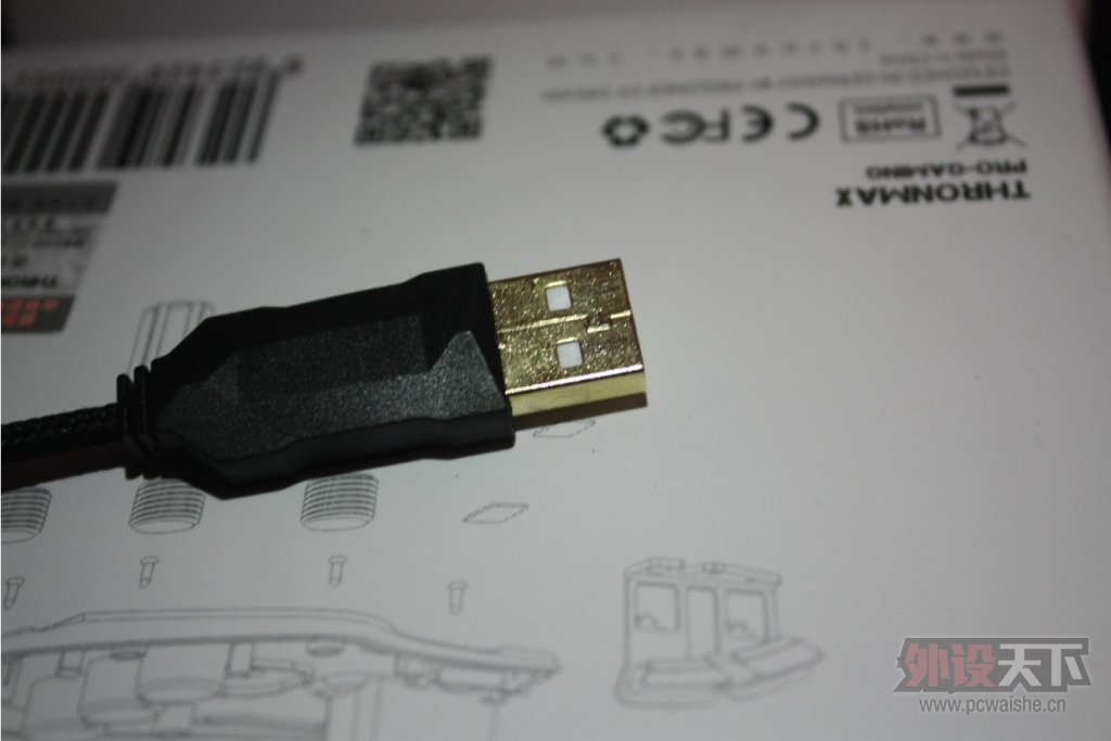 ġͽTHRONMAX Carbon X1꿪+