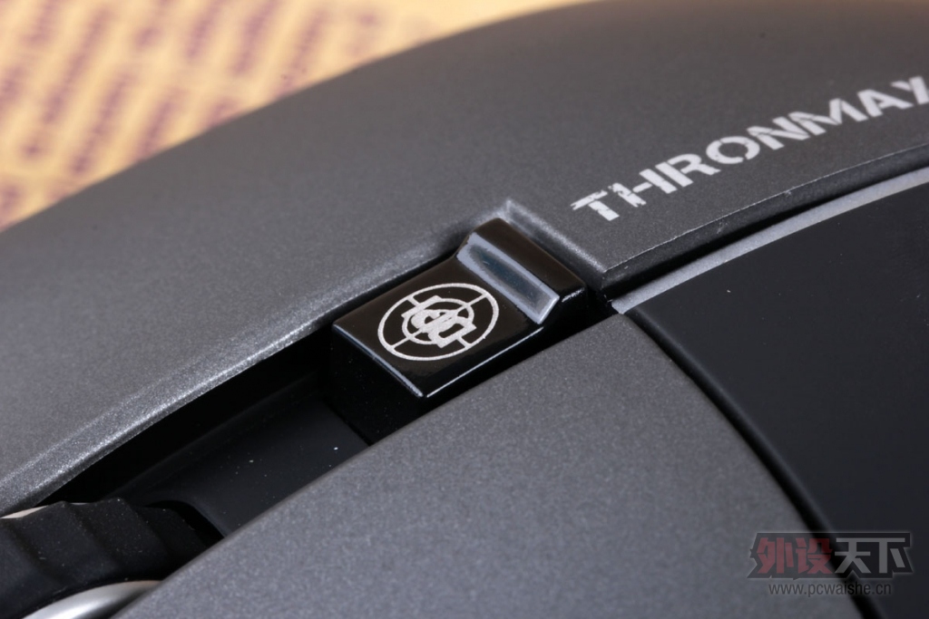 ���������ã��Լ������� ����THRONMAX Carbon X1�ĸ���