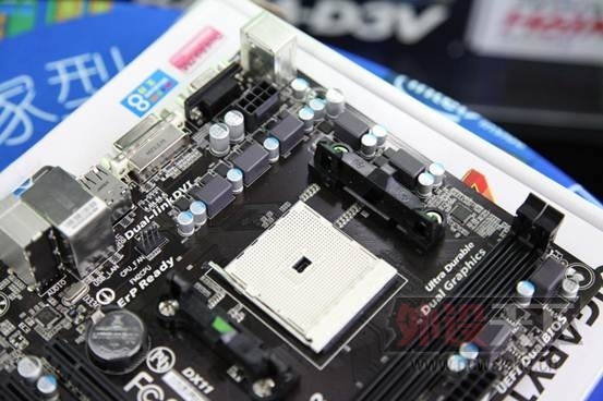 �Լ۱���ѡ ����GA-F2A55M-DS2�������499Ԫ