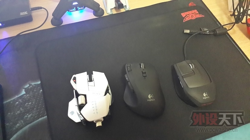 R.A.T.7 ѩ����ֵ�ù�����������FPS��Ϸ���������YY����Ȥ���۸�Ҳ�����ˣ�~~