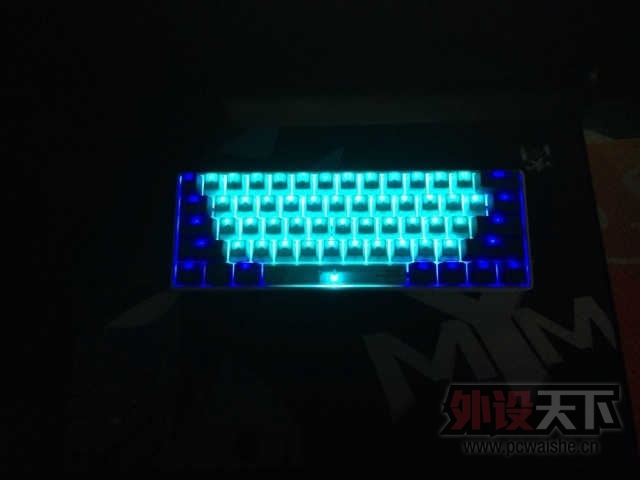 �����Լ����ֵ���Ȥ����ɫ�Ȼ���ɣ�