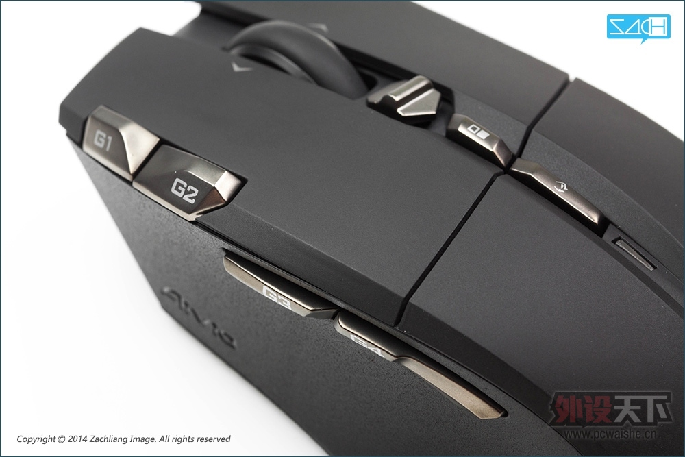 ���� GIGABYTE  Aivia Uranium�������ɢ��