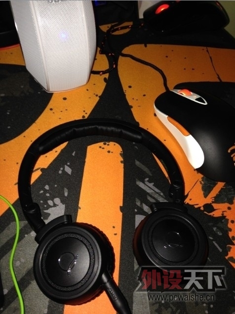 ���ɶ�����AKGQ460 K375 ���FLUX����ͷ��