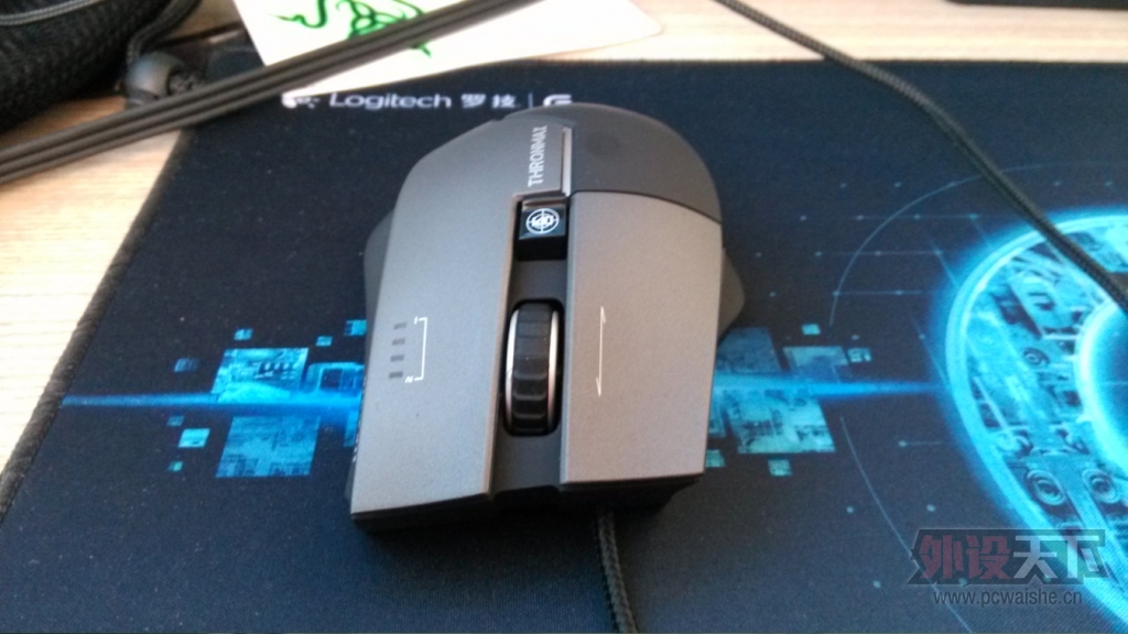 THRONMAX����ͼ�� �� Carbon X1 ��Ϸ������á�