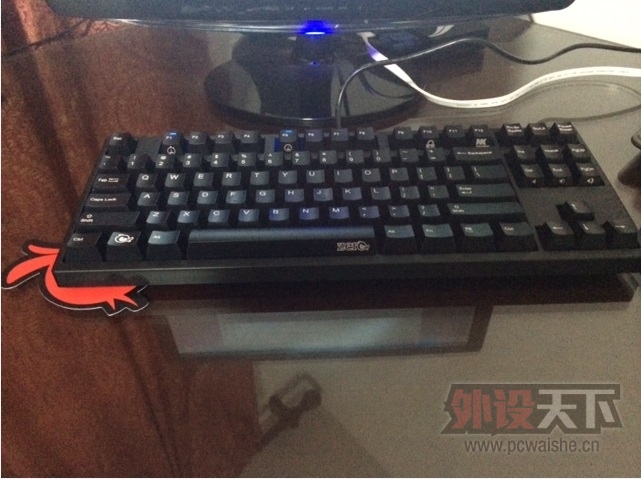 Ducky 2087 �ײ�ƽ�����ҵ����治ƽ��