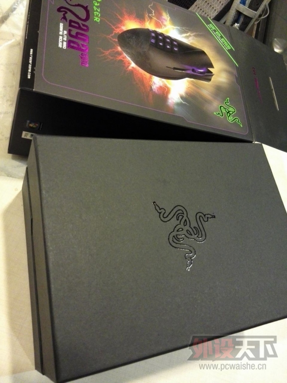 �����ݡ�ȫ�� ��٤���� �޼��桾Naga Epic�����߰� MMO ����