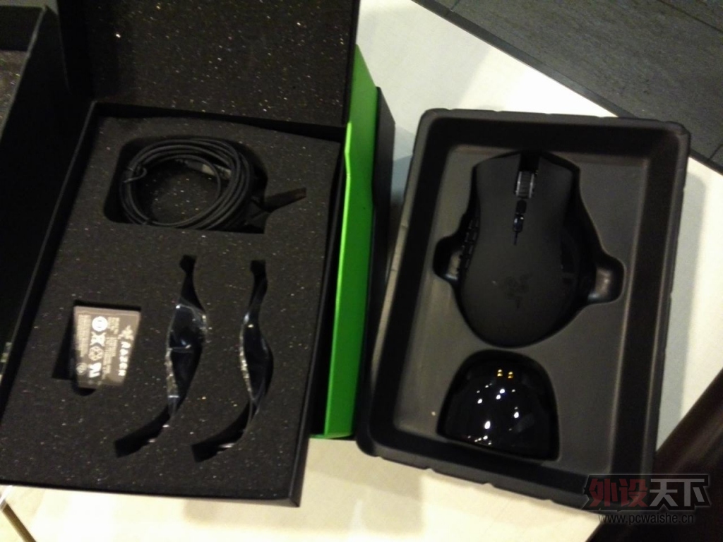 �����ݡ�ȫ�� ��٤���� �޼��桾Naga Epic�����߰� MMO ����