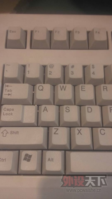 E3DB894EE2B13A00A9B8F7D07E89653E.jpg