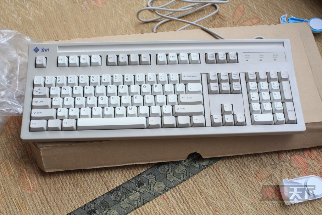 ���Ϻ������ղصļ���SUN T801 ��Cherry Mx11800��Compaq kb-9963