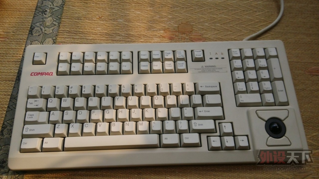 ���Ϻ������ղصļ���SUN T801 ��Cherry Mx11800��Compaq kb-9963