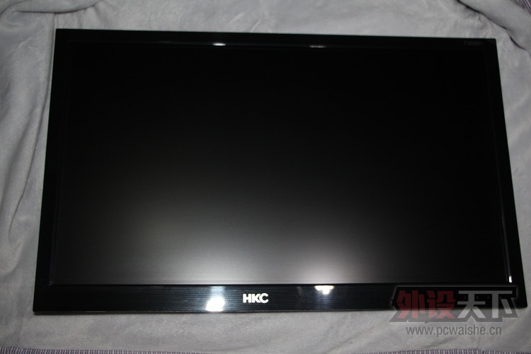 [�Ͼ�] 99�� DDR3 8G ���� 320G�ƶ�Ӳ�� T3000+ ��ʾ�� ���������