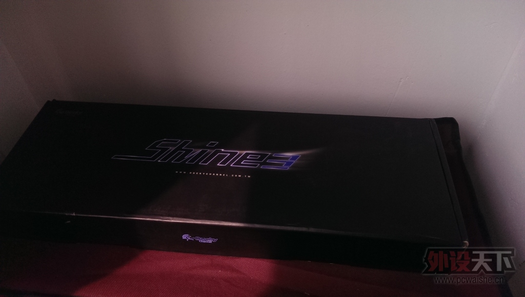 �ڶ������Ե�����Ǩ��ducky 9008S3�̹����  9��  700��