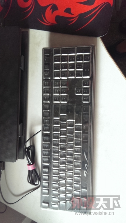 �ٴν��ۡ���Ǩ��ducky 9008S3�̹���� 9�� 700��