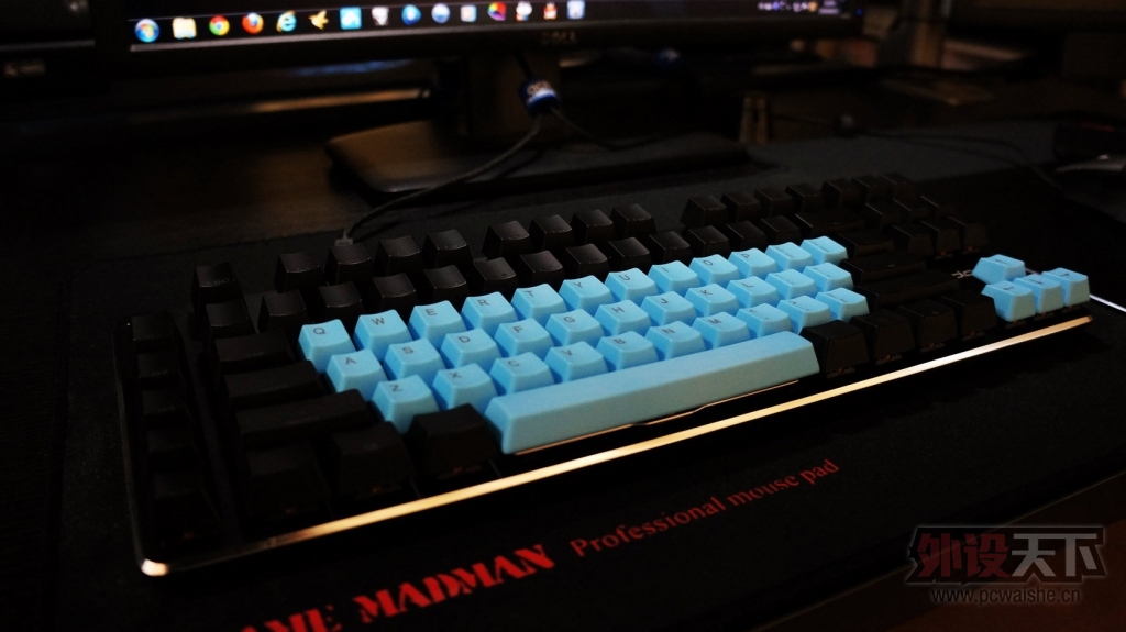 ���� 37�� PBT �в��� ��ñ ����ͼ �����°�ɫ��ñ+ICE������䣩