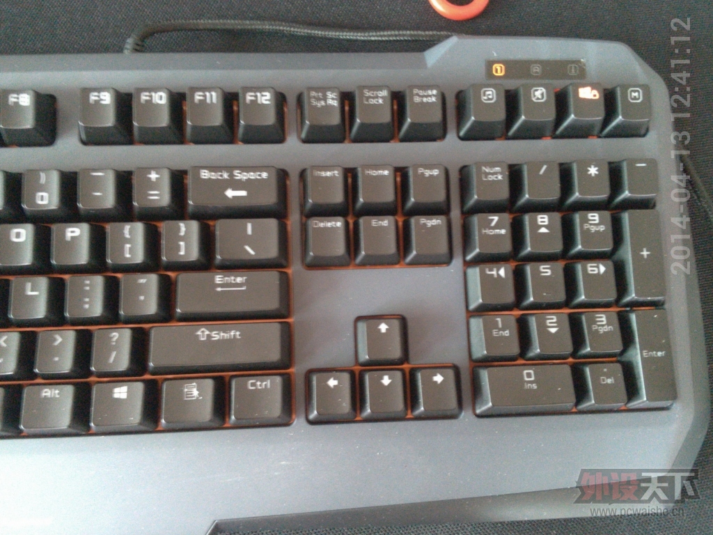 ����������̳���û���װ�V700��Ϸ��е��������