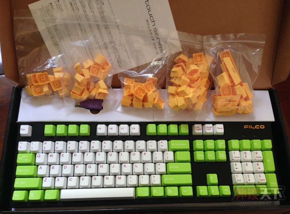 �����ݡ�Filco ���� �ƽ��̲���9.5�� ΢Ц��ʹ�� ů����  �����ֵܶ�ɫ