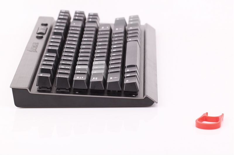 Cherry MX   Vengeance K65  