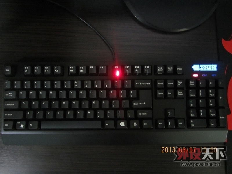 130550k181fq1ln1vmm1nb.jpg