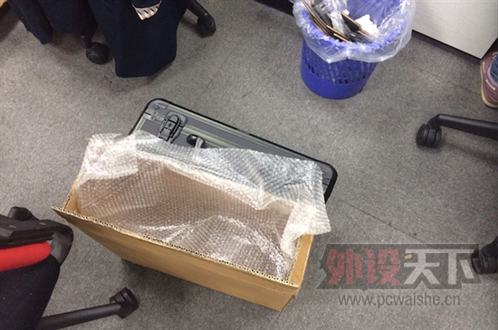 ����·�������µ����ع� ҲѧС������װ