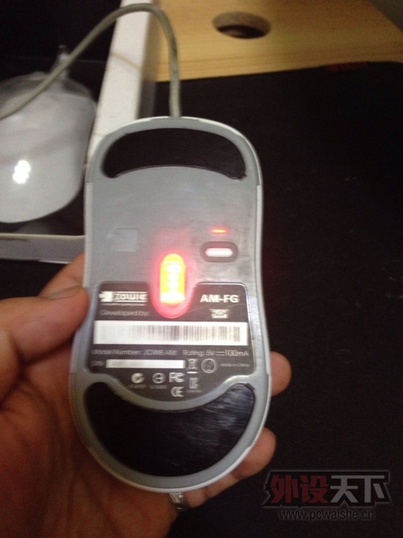 QQͼƬ20140419013452.jpg
