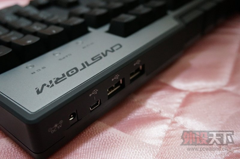 �����ݡ�cm storm �ѻ�ǹ���� 9.9�� 960��