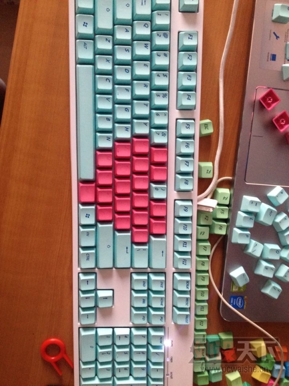 4DE6439C73CF2775A86714FA20EA83F9.png