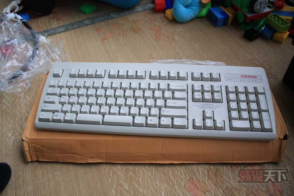 ���Ϻ����Լ��ղصļ������� IBM KB-7953��SK-8815,Compaq RT231BTW˫�ո�