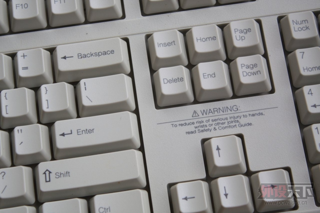 ���Ϻ����Լ��ղصļ������� IBM KB-7953��SK-8815,Compaq RT231BTW˫�ո�