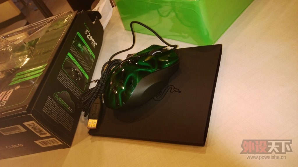 �����ݡ����� ���� ��â�� Hex ��ɫ ��ȫ 9.8�� 3�µ׹��� ����2�� ��½��