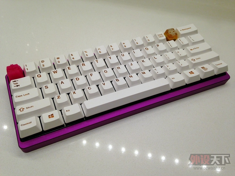[�Ϻ�]����G80-8200�ڰ����� Macross DSA�� Cherry������ ��� �ҳ�GH��