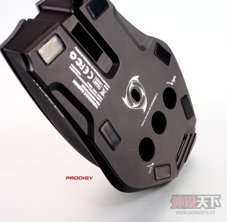 ��è��ս�� ���� THRONMAX CARBON ͼ�ͼ�ʹ���ĵá�