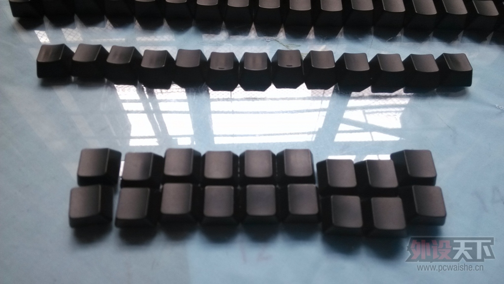 [�Ϻ�]��FILCO�޿̣���PBT��ͬ��ͬ�ڲ�̺ں��ɫ104