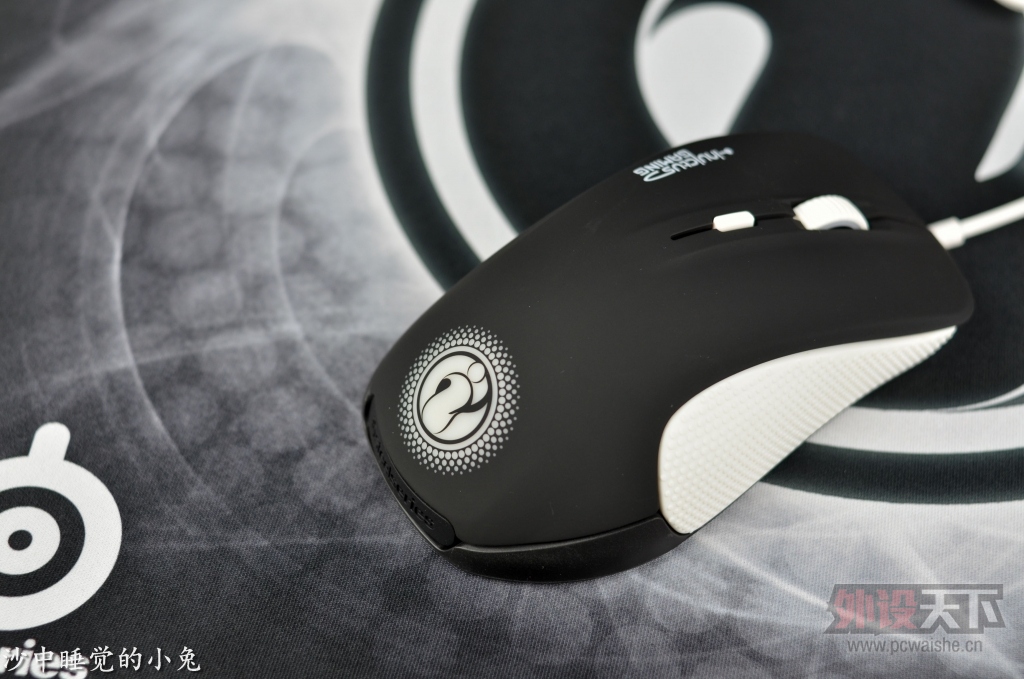 ���iGս�Ӱ� RIVAL��ꡢ��������V2������QCK+���� ��������װ����