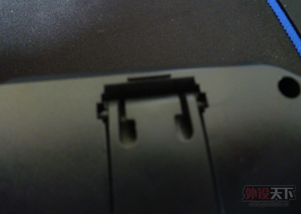 �����װ� ��Ϊ�Լ����ԡ������������װ�V700���ñ���
