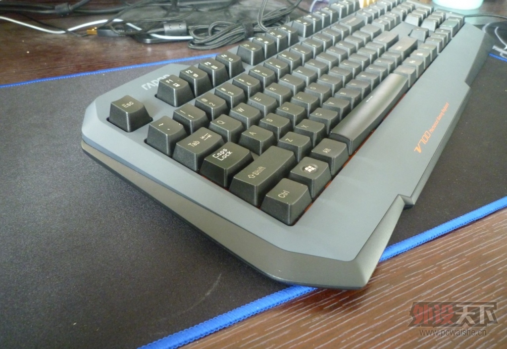 �����װ� ��Ϊ�Լ����ԡ������������װ�V700���ñ���