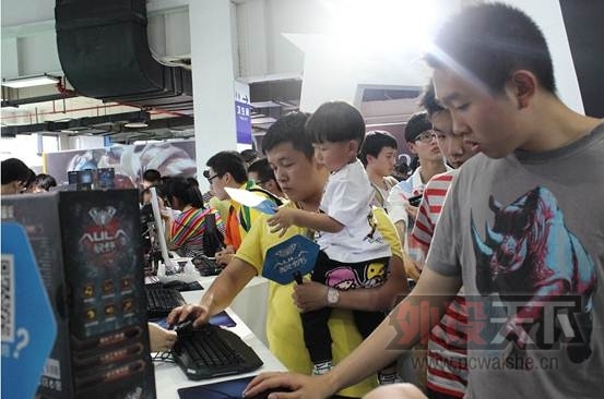 �й����ʶ����ڵ����� ���������Ͳ�ͣ