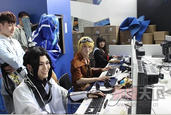 �й����ʶ����ڵ����� ���������Ͳ�ͣ