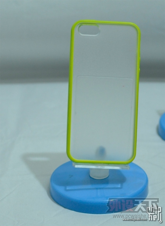 [����]IPHONE 5 /5S�ֻ����� �����3������ 2��������ֽ